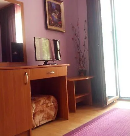 Sveti Nikola * بوموري